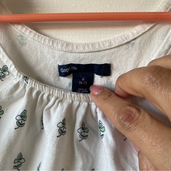 GAP KIDS SLEEVELESS SHIRT SIZE S(6-7) - Picture 3 of 3